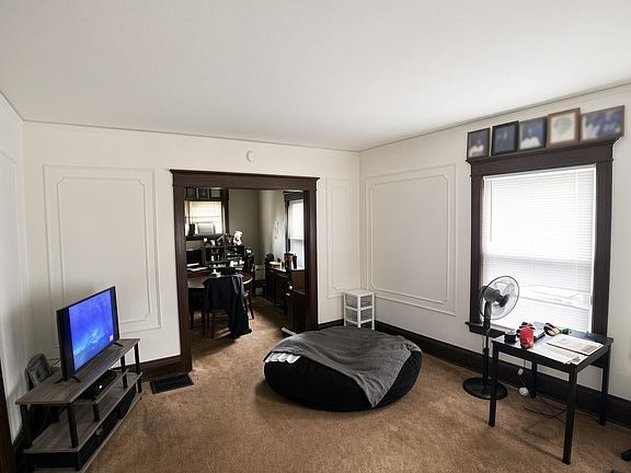 5th image of 1256 Prospect Ave SE