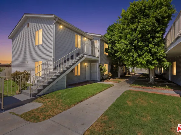 11901 Valerio St, North Hollywood, CA 91605