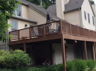 1 Quail Run, Hackettstown, NJ 07840