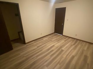 14 Maxwell St APT C, Hebron, IN 46341