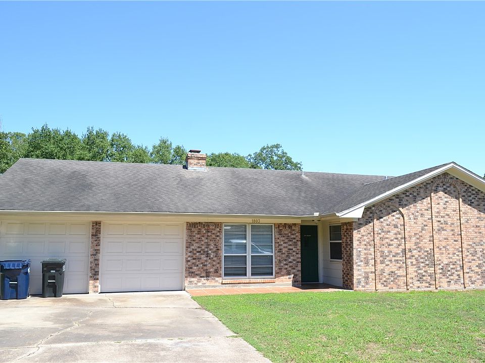 1st image of 1803 Medina Dr