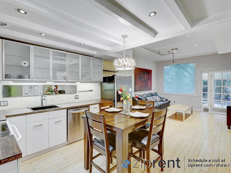 1st image of 3226 25th St #A