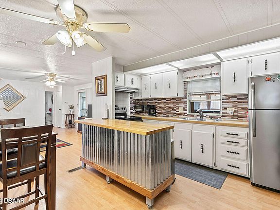 5th image of 5255 Taylor Ave