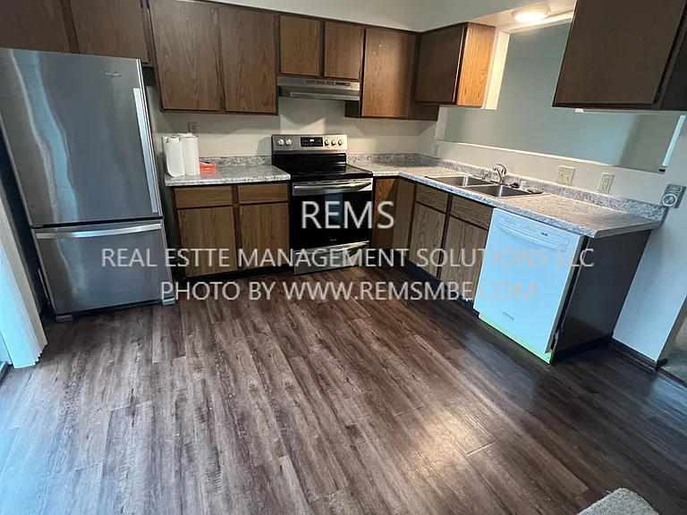 701 709 12th Street 1400 #1406 — Photo 15