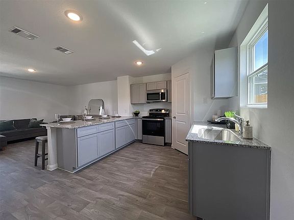 2nd image of 16706 N Marie Village Dr