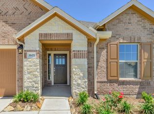 1605 Forelle Dr, Pearland, TX 77581