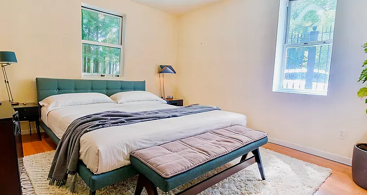 Rented by Fifth & Forever LLC | media 18