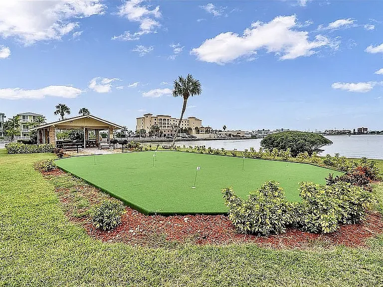 4750 Cove Cir #503 — Photo 40