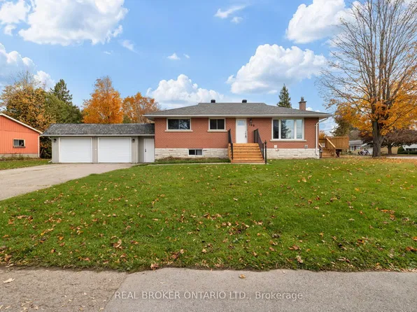 199 Andrews Ave, Smiths Falls, ON K7A 4R9
