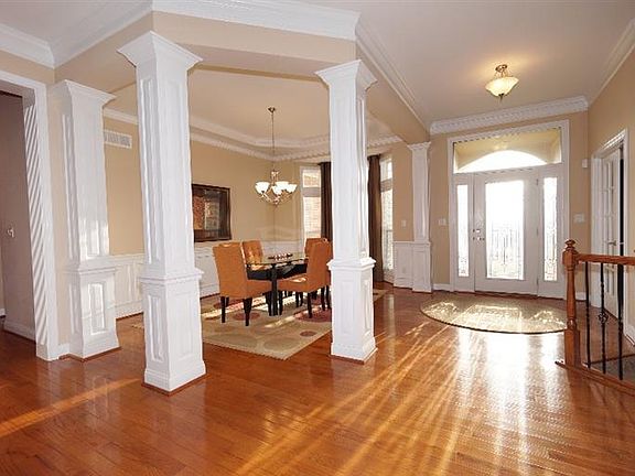 2nd image of 7553 Overglen Dr