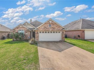 118 Rugen Ln, College Station, TX 77845