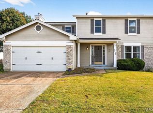 1025 Exacta Ct, Florissant, MO 63034