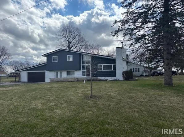 518 Allen Dr, Sweetser, IN 46987