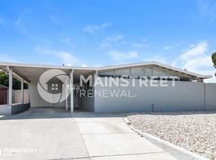 2923 W Country Gables Dr, Phoenix, AZ 85053