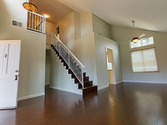 3rd image of 28724 Bridge Water Ln