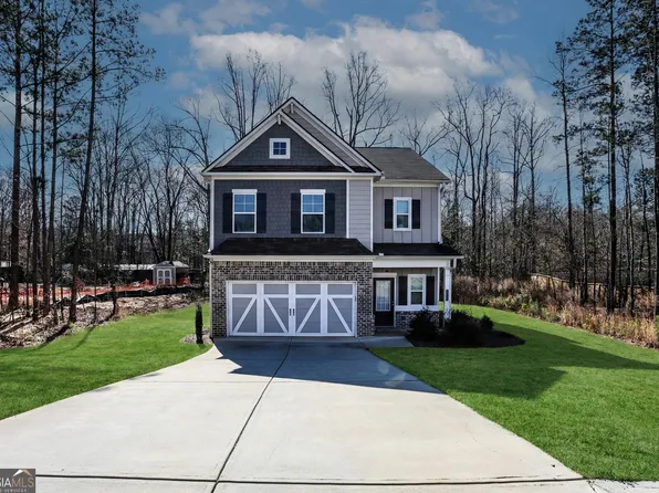 154 Laurel Cove Dr, Hoschton, GA 30548