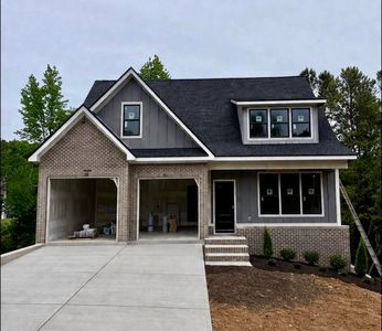 5678 Skyla South Way, Ooltewah, TN, 37363