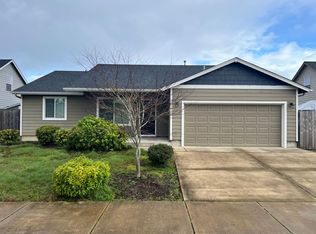183 E Jadon Dr, Lebanon, OR 97355