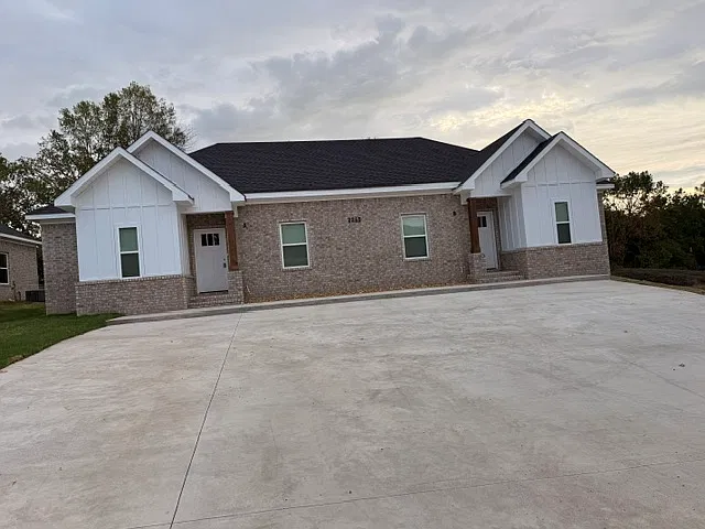 2260 Willow Ridge Cir #A