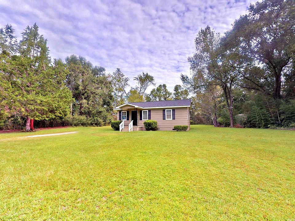 2nd image of 700 Dunes Ave