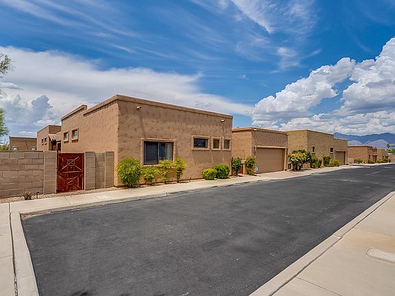 3rd image of 9474 E Lanterra Ct