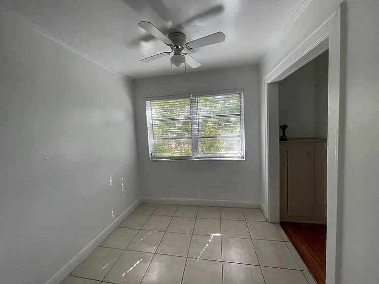 1556 Polk St — Photo 17
