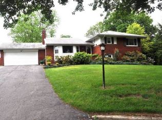 303 Wynell Ct, Lutherville Timonium, MD 21093