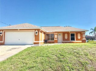 2816 35th St SW, Lehigh Acres, FL 33976