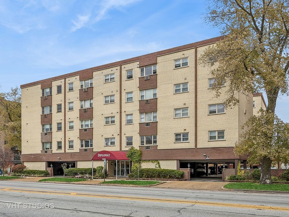 1st image of 7840 W North Ave APT 3K