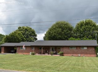 133 Cherry St, Pikeville, TN 37367