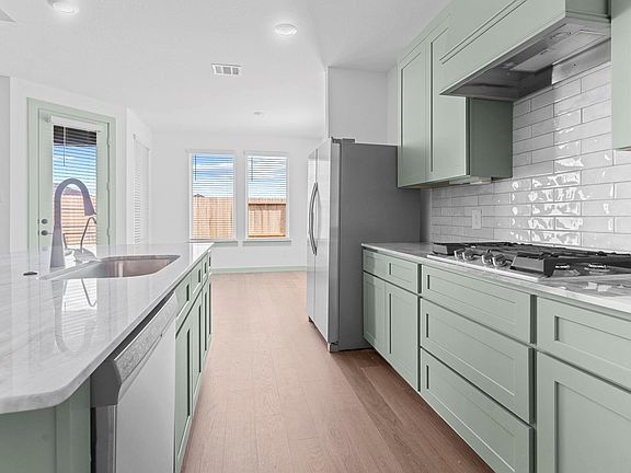 4th image of 4226 Hazy Rock Ln