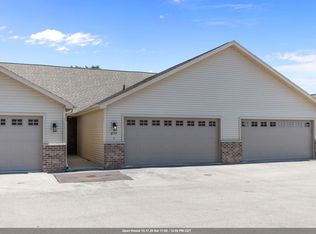 2157 Royal Crest Cir #1, Green Bay, WI 54311
