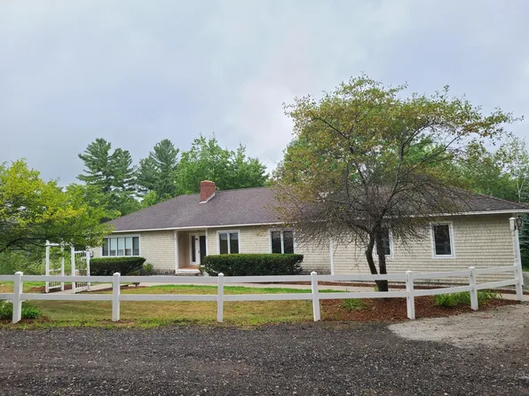 80 Dunbar Rd, Weare, NH 03281