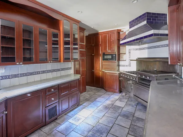 924 West End Avenue 21 image 7 of 7