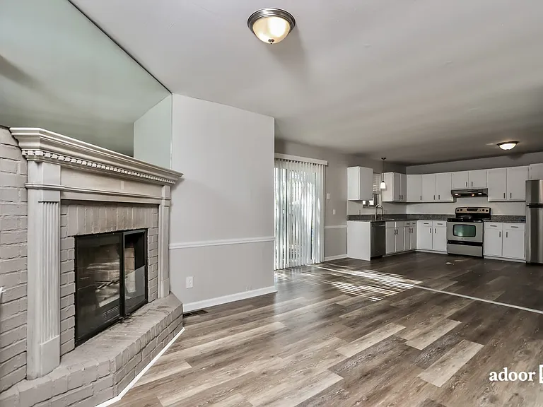 2140 Danelle Dr — Photo 5