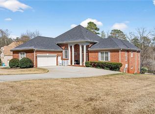 1037 Lyndhurst Way SE, Conyers, GA 30013