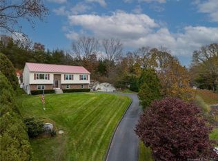 34 Tyler Ln, Norwich, CT 06360
