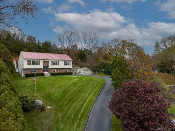 34 Tyler Lane, Norwich, CT 06360