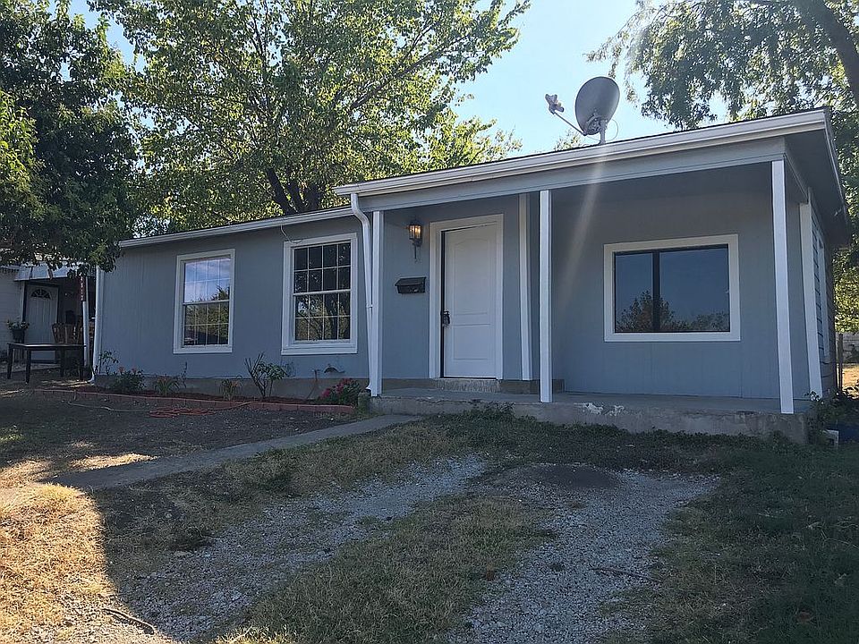 1st image of 4808 McCart Ave