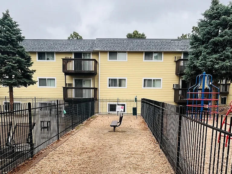 Mountain Ridge — Photo 12