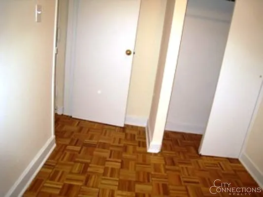 Rented by City Connections Realty | media 13