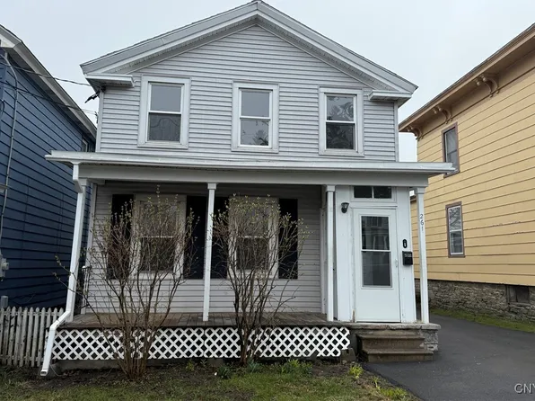 261 W 5th St, Oswego, NY 13126