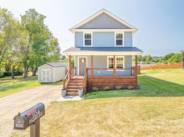 104 English Rd, Candler, NC 28715