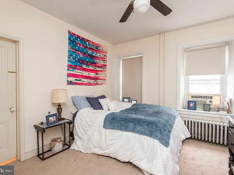 133 Dupont St — Photo 17