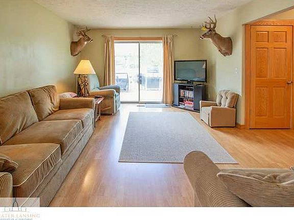 5th image of 6129 E Pollard Ave