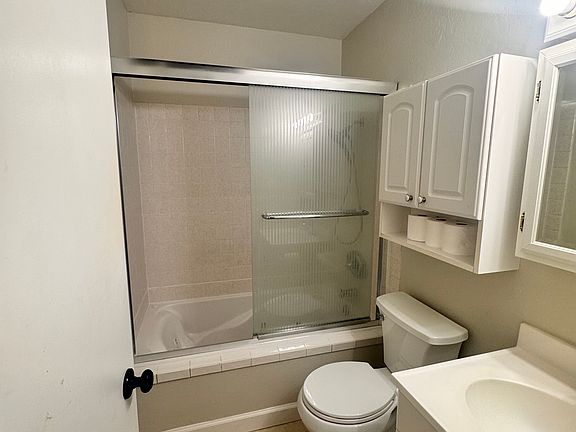 3rd image of 1338 Shawn Dr Unit 1