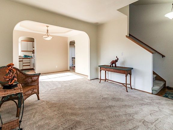 4th image of 3526 48th Avenue Ct NE