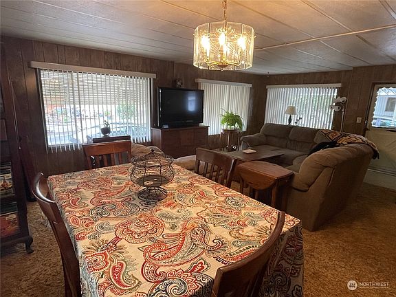 3rd image of 12507 115th Avenue Ct E #137