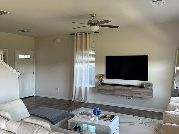 4th image of 14424 Heartland Dr