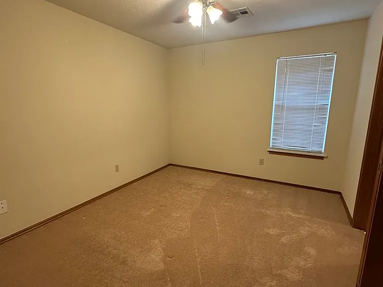 5524 Woodmont Dr — Photo 40